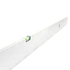 SOLA 200cm ölesléc libellával